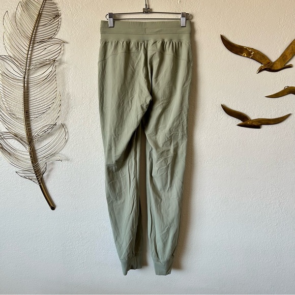 Lululemon Ready to Rulu Jogger 29" - Picture 3 of 5